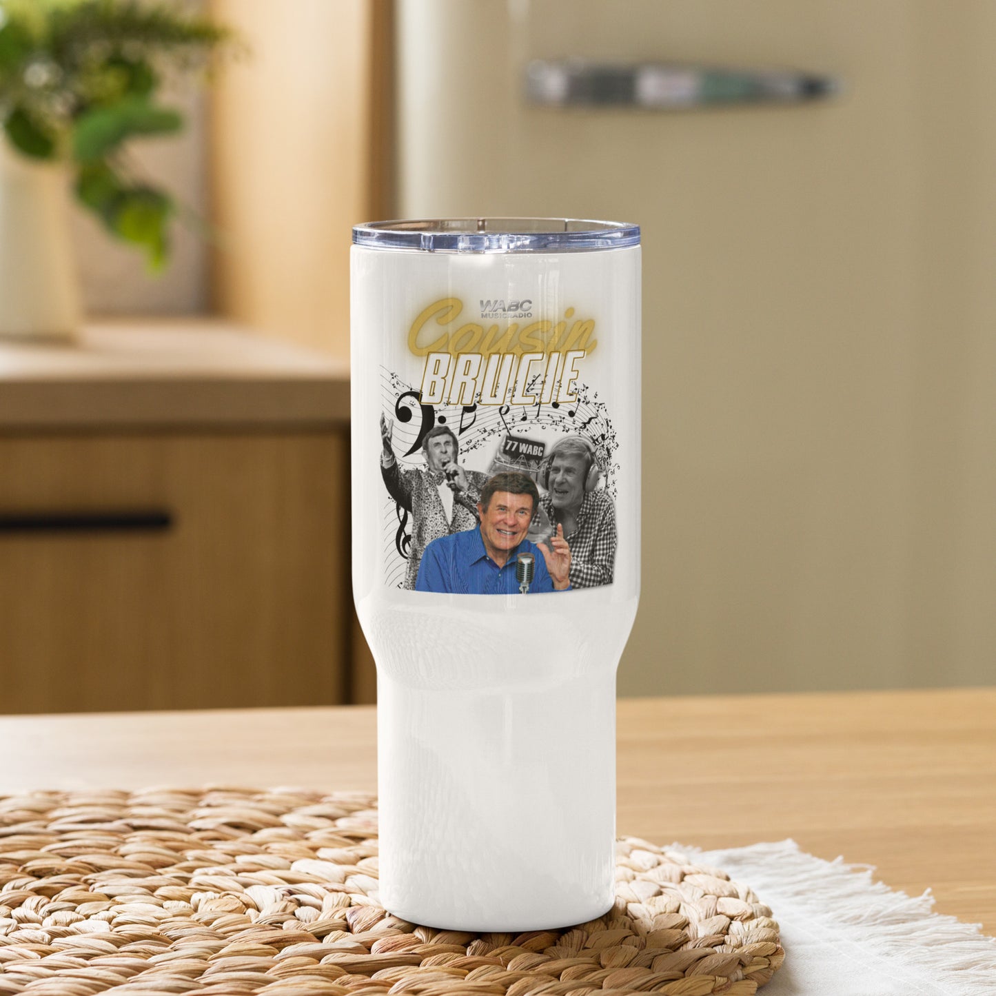Cousin Brucie Travel mug with a handle